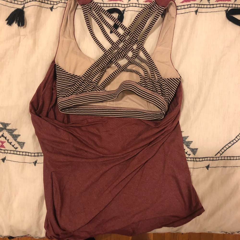 Lululemon workout tank